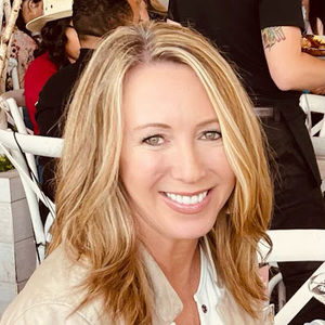 Meet your Posher, Tara